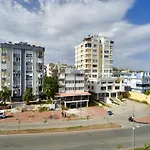 Nurella Motel