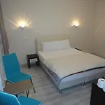 Motel Nurella *