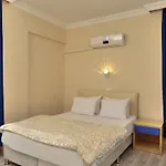 Nurella Motel